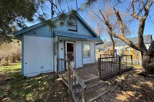 418 Birch St, Westwood, CA 96137 - Photo 17