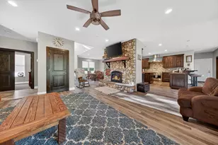 21 Frostwood Ln, Lake Almanor, CA 96137 - Photo 5