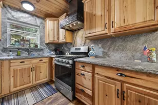 718 Timber Ridge Rd, Lake Almanor, CA 96137 - Photo 7