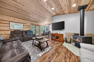 718 Timber Ridge Rd, Lake Almanor, CA 96137 - Photo 3
