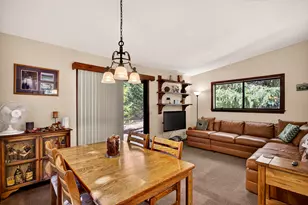 937 Peninsula Dr, Lake Almanor, CA 96137 - Photo 9