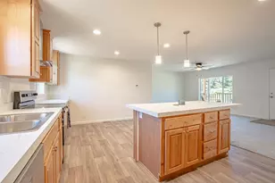 305 Bush St, Greenville, CA 95947 - Photo 9