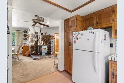 181 E Magnolia Avenue, Portola, CA 96122 - Photo 13