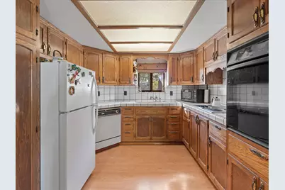 181 E Magnolia Avenue, Portola, CA 96122 - Photo 11