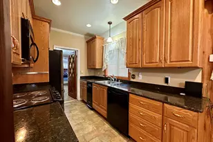 227 Peninsula Dr, Lake Almanor, CA 96137 - Photo 11