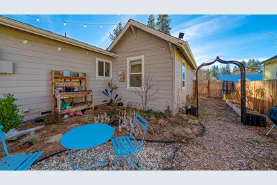 411 Nevada Street, Portola, CA 96122 - Photo 9