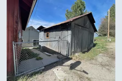 124 Taylor Avenue, Portola, CA 96122 - Photo 27