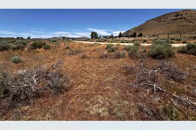 95015 Half Mile Road, Portola, CA 96105 - Photo 17