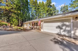 706 Lake Ridge Rd, Lake Almanor, CA 96137 - Photo 23