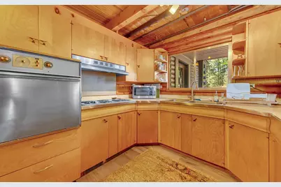 667 Peninsula Drive, Lake Almanor, CA 96137 - Photo 9