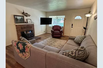 260 First Street, Chester, CA 96020 - Photo 5