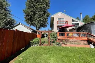 520 Ash St, Westwood, CA 96137 - Photo 3