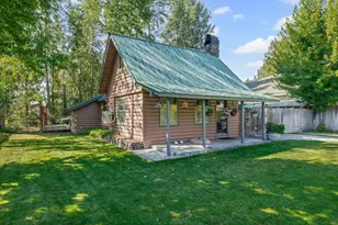 351 Feather River Dr, Chester, CA 96020 - Photo 5