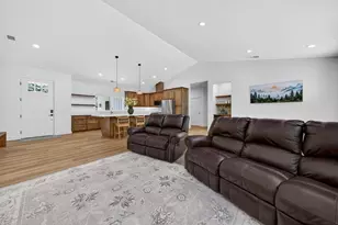 920 Long Iron Dr, Lake Almanor West, CA 96020 - Photo 5