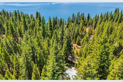 6869 Almanor Lake Estates Drive, Lake Almanor, CA 96137 - Photo 41