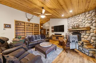 860 Red Fox Rd, Clio, CA 96106 - Photo 13