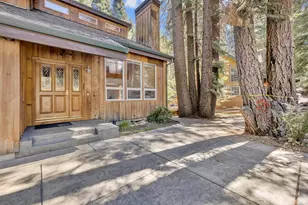 1219 Lynx Rd, Lake Almanor, CA 96137 - Photo 3