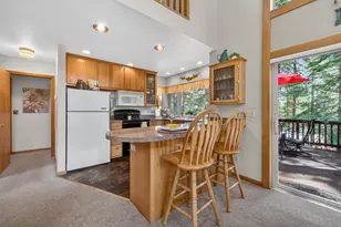 808 Lake Ridge Rd, Lake Almanor, CA 96137 - Photo 9