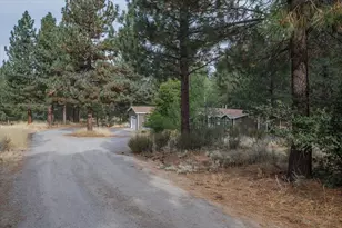 350 Idle Hour Dr, Portola, CA 96122 - Photo 7