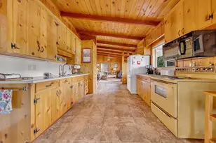 206 Peninsula Dr, Lake Almanor, CA 96137 - Photo 15
