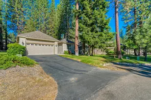 38 Oak Ct, Blairsden, CA 96103 - Photo 3