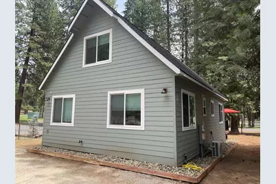 1102 Peninsula Drive, Lake Almanor, CA 96137 - Photo 5