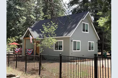 1102 Peninsula Drive, Lake Almanor, CA 96137 - Photo 3
