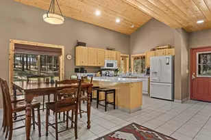 122 Pine Knoll Ct, Portola, CA 96122 - Photo 5