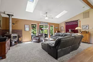1171 Sunset Dr, Quincy, CA 95971 - Photo 11