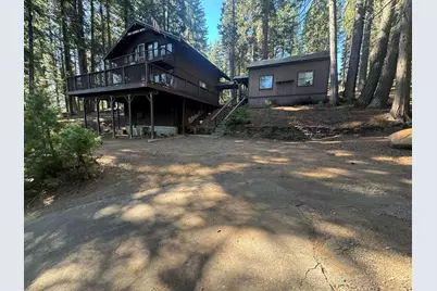 545 Peninsula Drive #1, Lake Almanor, CA 96137 - Photo 3