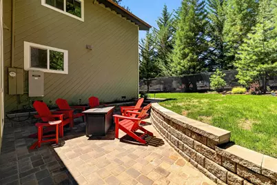 929 Peninsula Drive, Lake Almanor, CA 96137 - Photo 35