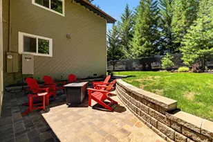 929 Peninsula Dr, Lake Almanor, CA 96137 - Photo 35