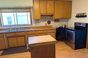 519 Elm St, Westwood, CA 96137 - Photo 11