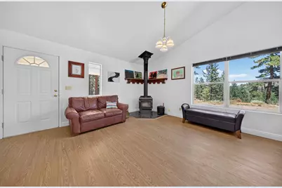1100 Sugarloaf Road, Chilcoot, CA 96105 - Photo 5