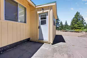 1100 Sugar Loaf Rd, Chilcoot, CA 96105 - Photo 19
