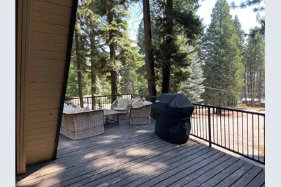 529 Spruce Circle, Lake Almanor, CA 96137 - Photo 3