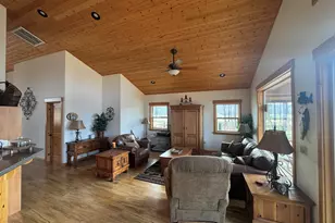 7051 Rim Dr, Chester, CA 96020 - Photo 21