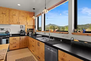 79165 Valley View Dr, Beckwourth, CA 96122 - Photo 23