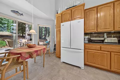 633 E Mountain Ridge Road, Lake Almanor, CA 96137 - Photo 13