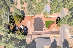 707 Lake Ridge Rd, Lake Almanor, CA 96137 - Photo 31