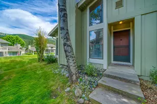 44 Aspen Cir, Blairsden, CA 96103 - Photo 3