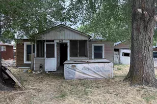 608 Cedar St, Loyalton, CA 96118 - Photo 5