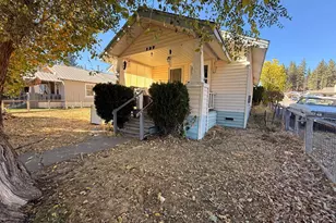 197 E Riverside Ave, Portola, CA 96122 - Photo 29