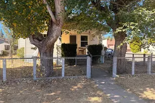 197 E Riverside Ave, Portola, CA 96122 - Photo 3