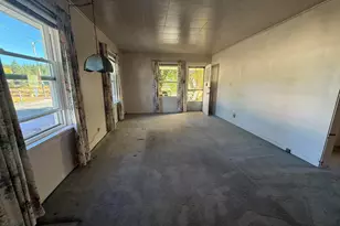 197 E Riverside Ave, Portola, CA 96122 - Photo 7