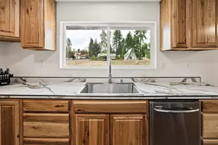 761 Pine Way, Chester, CA 96020 - Photo 9