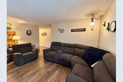 739 W Plumas Avenue, Portola, CA 96122 - Photo 5
