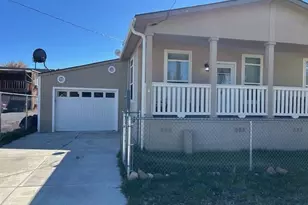 704 School St, Loyalton, CA 96118 - Photo 1