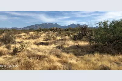 649 E Canyon Rock Road #48, Green Valley, AZ 85614 - Photo 15