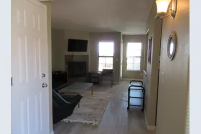 6651 N Campbell Avenue #124, Tucson, AZ 85718 - Photo 5